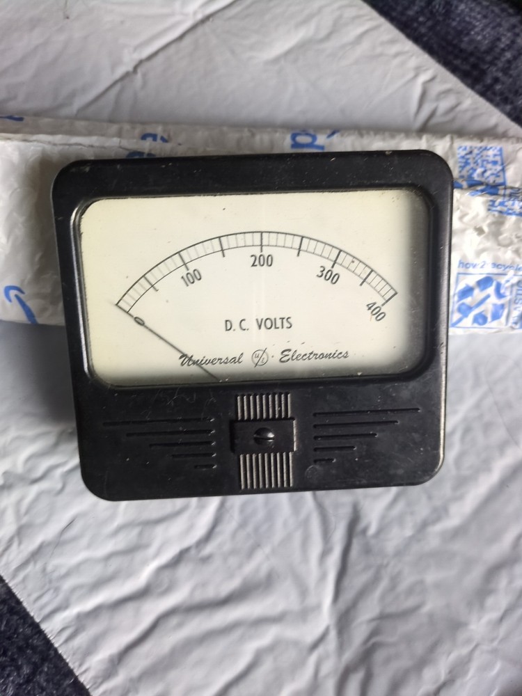 Vintage Universal Electronics DC Volts 0-400 Square Panel Meter Gauges Steampunk