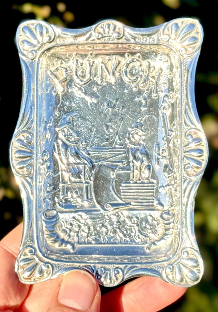 Mr Punch Punch And Judy Punch & Judy Solid Sterling Silver Hallmarked Card Tray