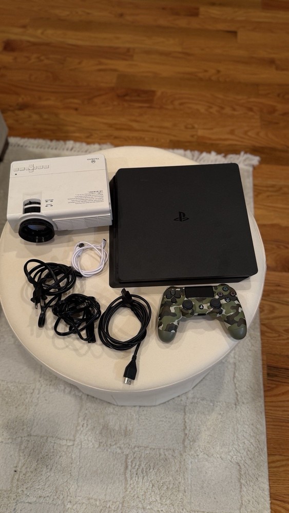 Sony PlayStation 4 Slim 500gb Bundle VANKYO Projector Controller Cables