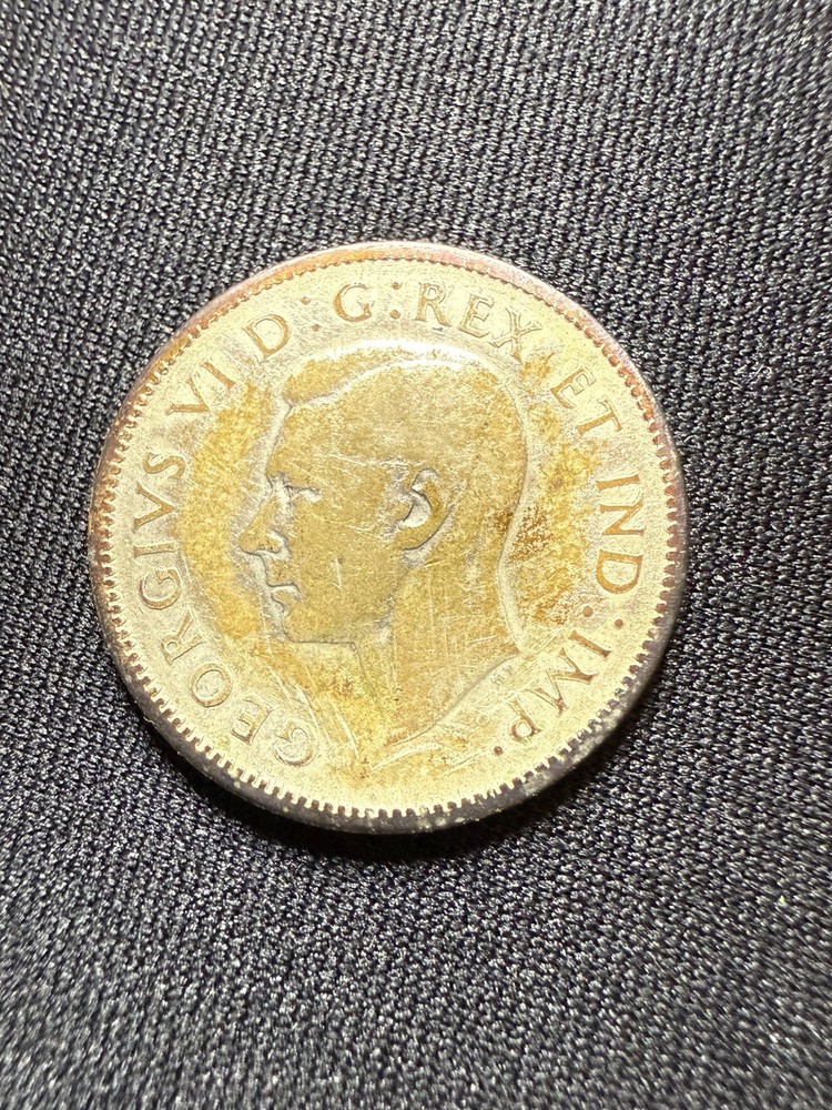 1940 Canada Silver 25 Cents Coin