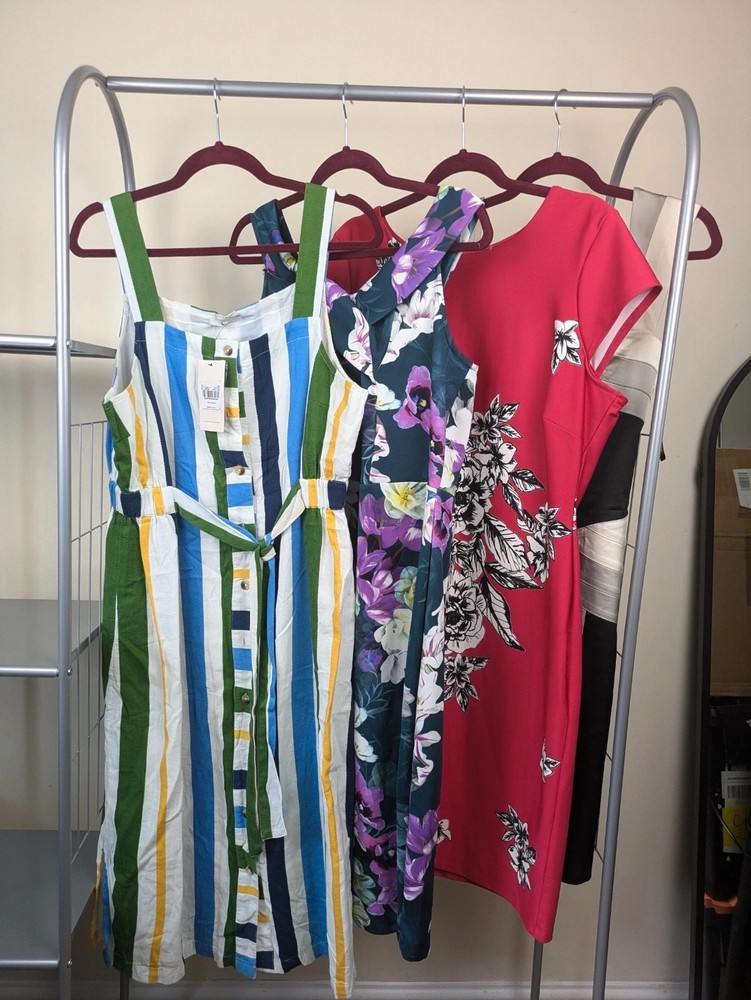 Beautiful size 16 bundle 4 items (1)