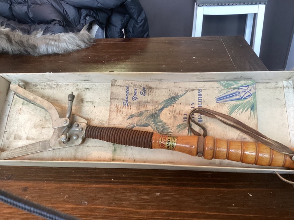 winchester western hand help trap thrower