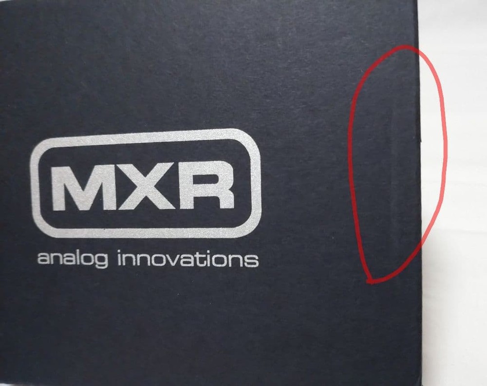 MXR M84 Bass Fuzz Deluxe Missing Booklets