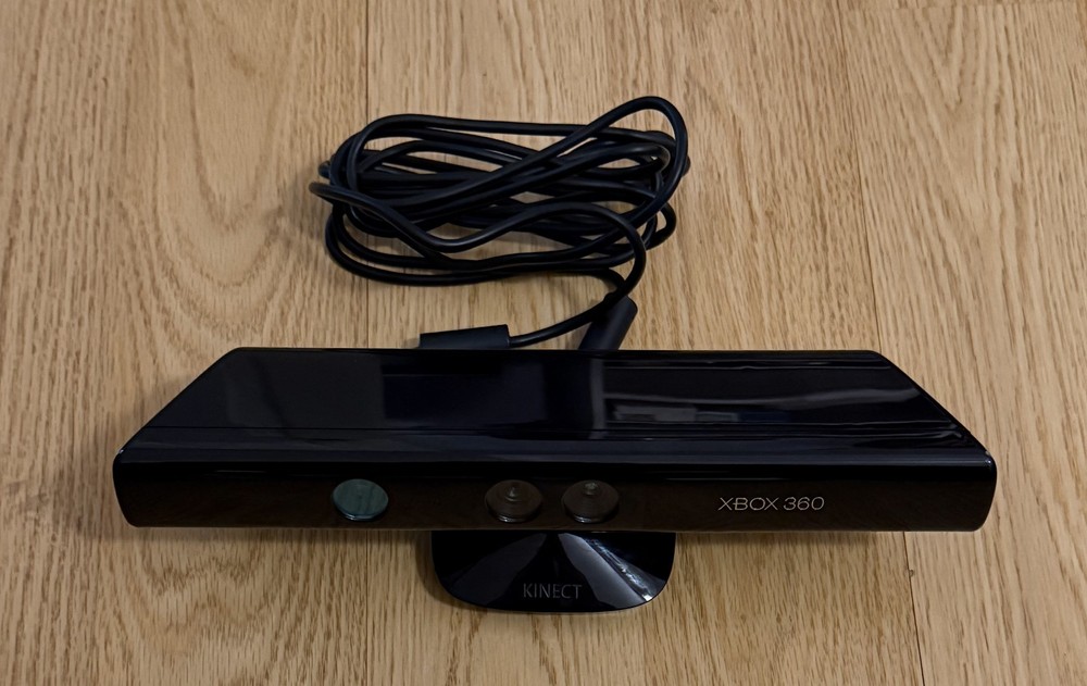 Microsoft  Xbox 360 Kinect Sensor Bar Only - Black.