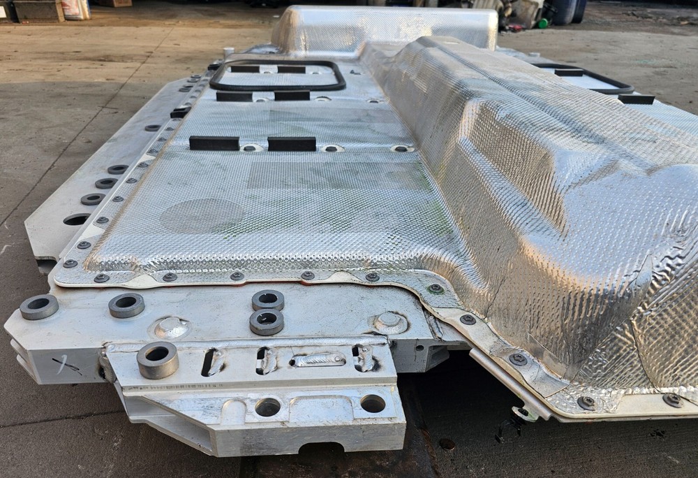 EV Battery Pack Assembly Complete Electrical Energy Storage System OE BMW i4 E40