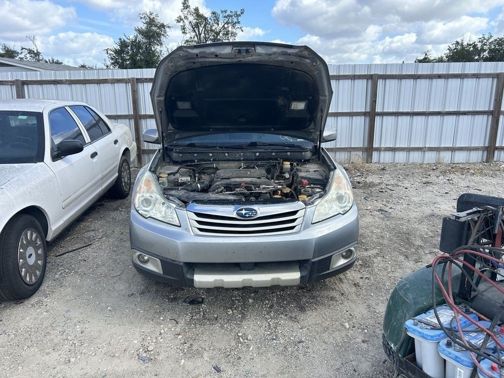 Engine ECM Electronic Control Module 2.5L Automatic Fits 11 LEGACY 104737084