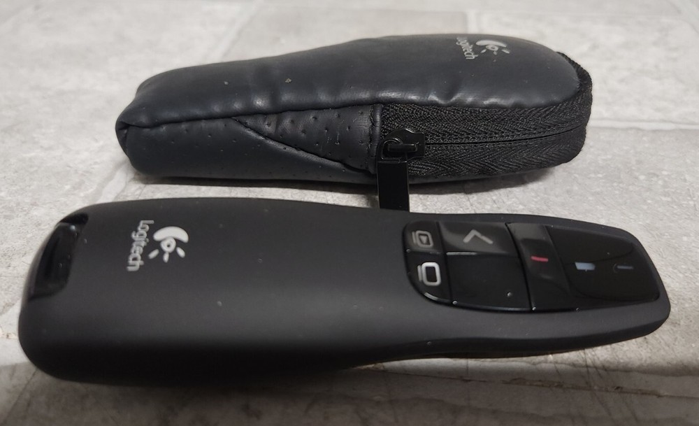 Logitech R400 Presenter Remote w/Laser Pointer NO BATTERIES