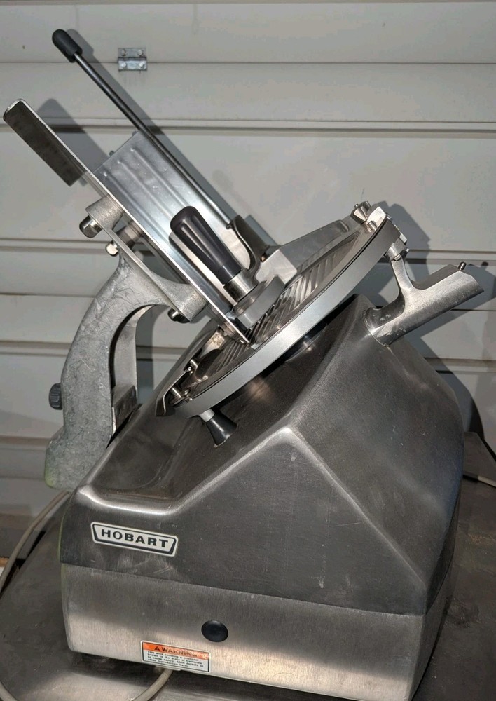 Hobart 2712 12" Automatic Meat Slicer - Tested