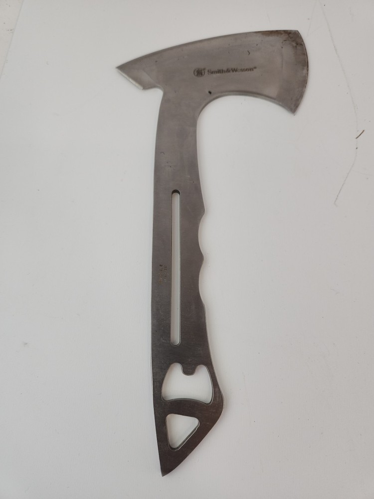 Smith And Wesson Hawkeye Throwing Axe
