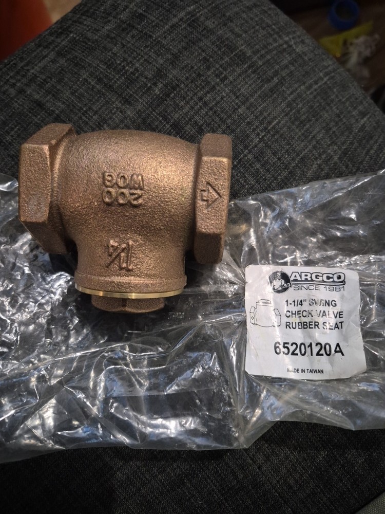 Check Valve 1-1/4" Rubber Seat Brass