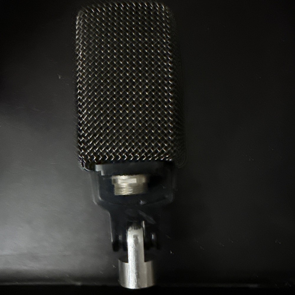 Vintage Realistic Dynamic Microphone 33-989 Cardioid