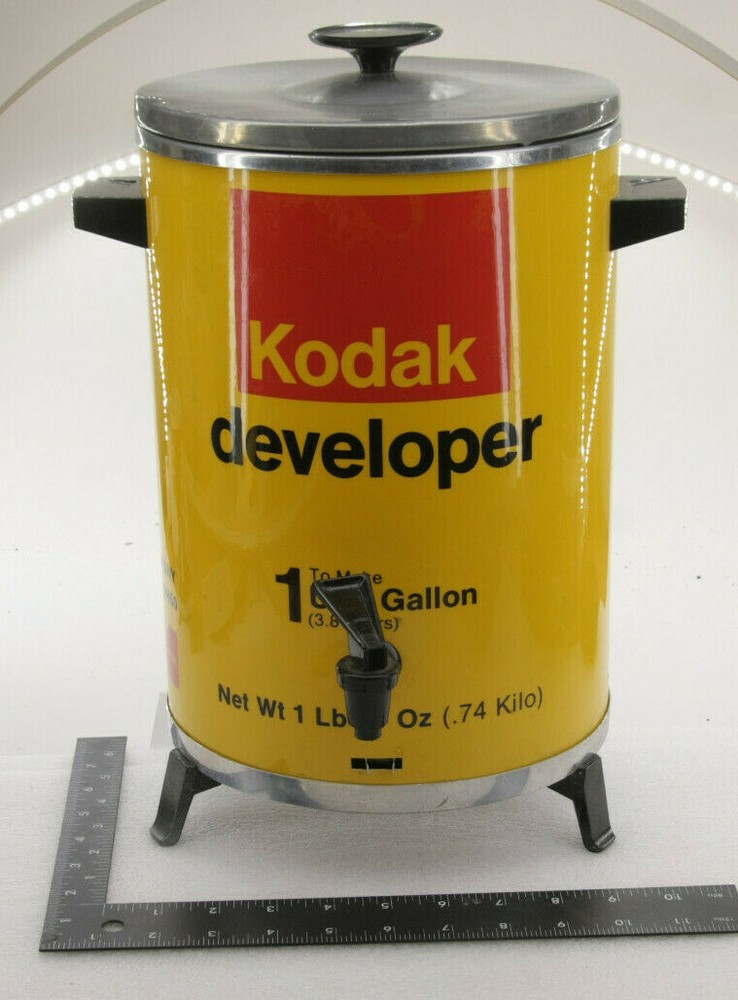 West Bend 30-Cup Coffee Percolator in Kodak Developer Wrap 2Mug Needs Power USED