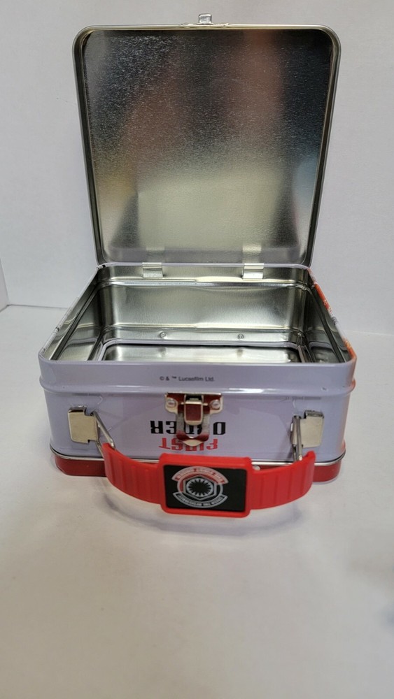 STAR WARS LUNCHBOX CRUSH THE RESISTANCE THE FIRST ORDER.