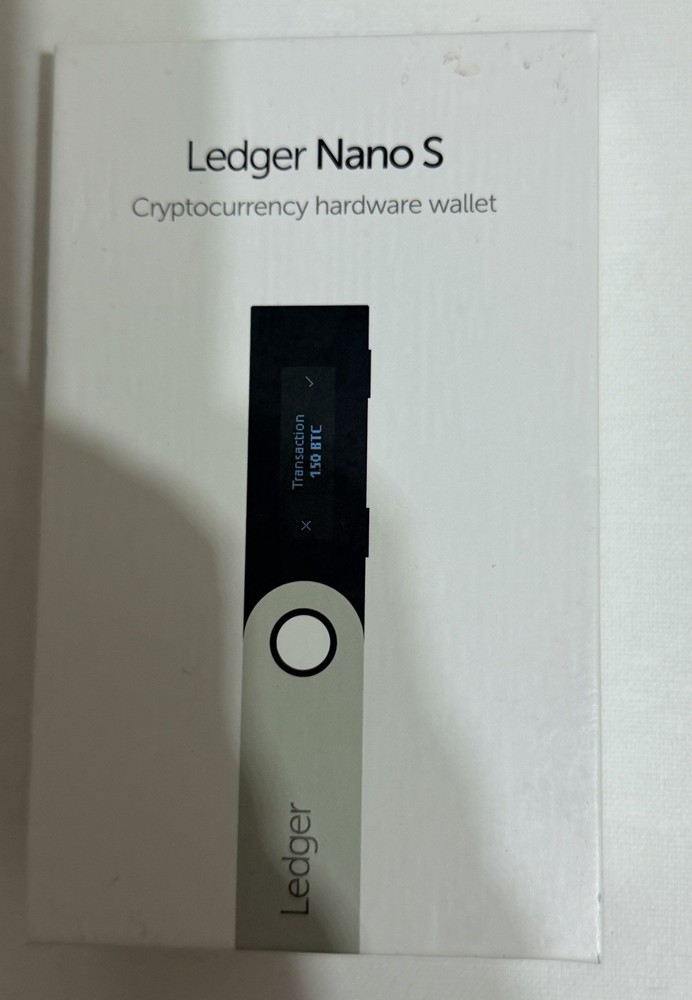 Ledger Nano S Cryptocurrency Bitcoin Hardware Wallet - NOB
