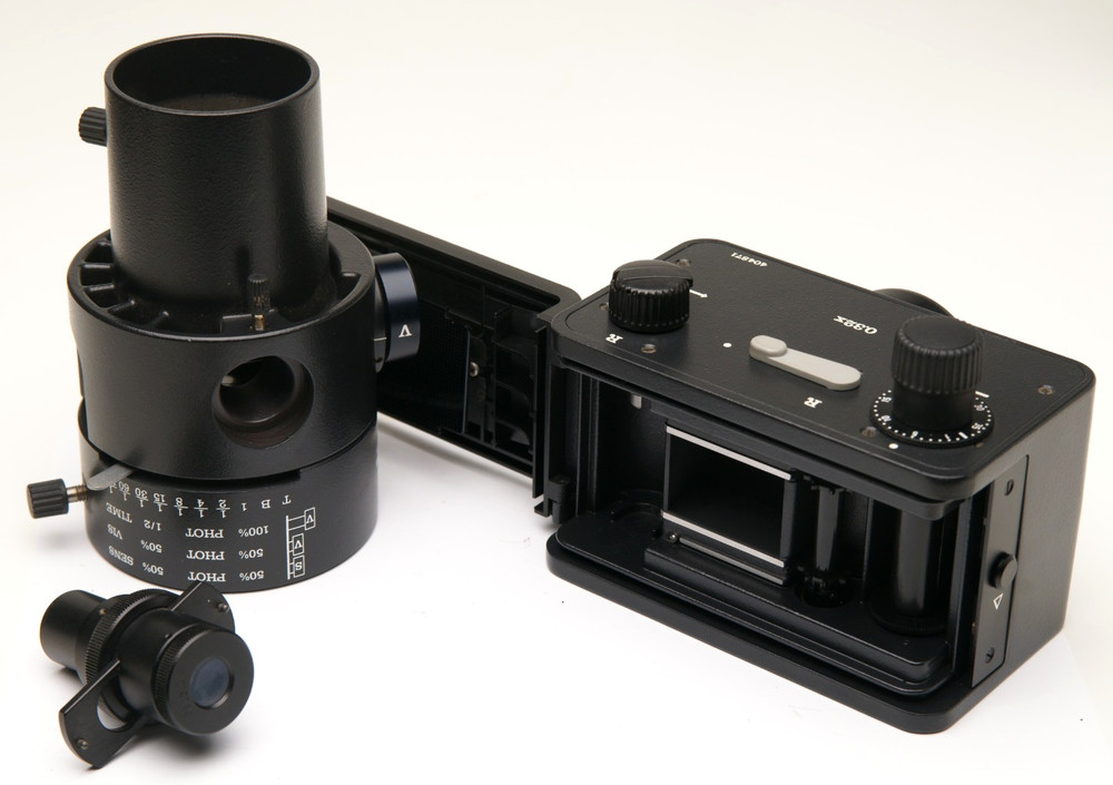 WILD MPS12 HEERBRUGG SWITZERLAND 35mm microscope camera with leaf shutter