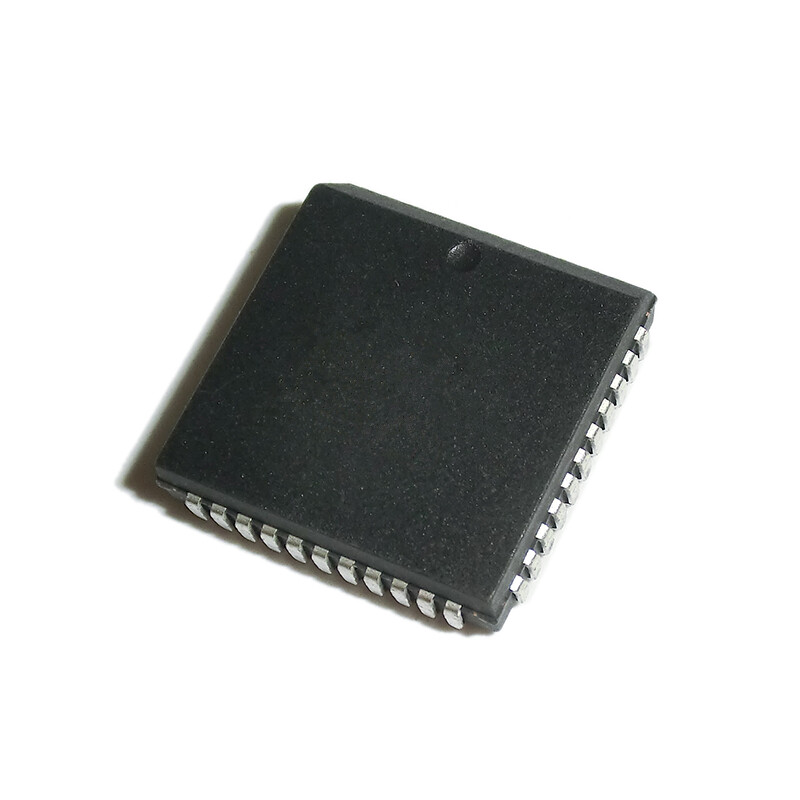 1PCS AT89C51RD2-CM PLCC44