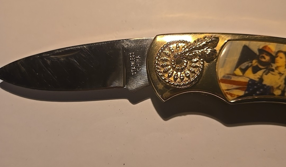 Firefighters 9/11 Commemorative Knife