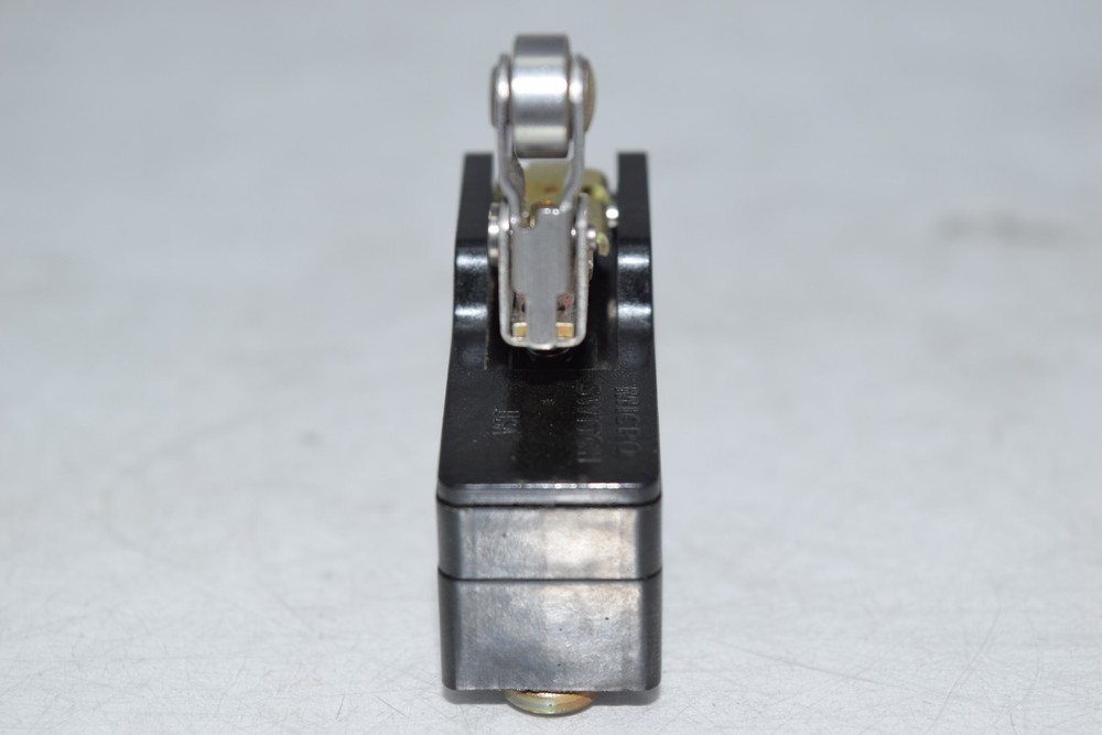 NEW Honeywell BZ-2RW826-A2 Micro Switch