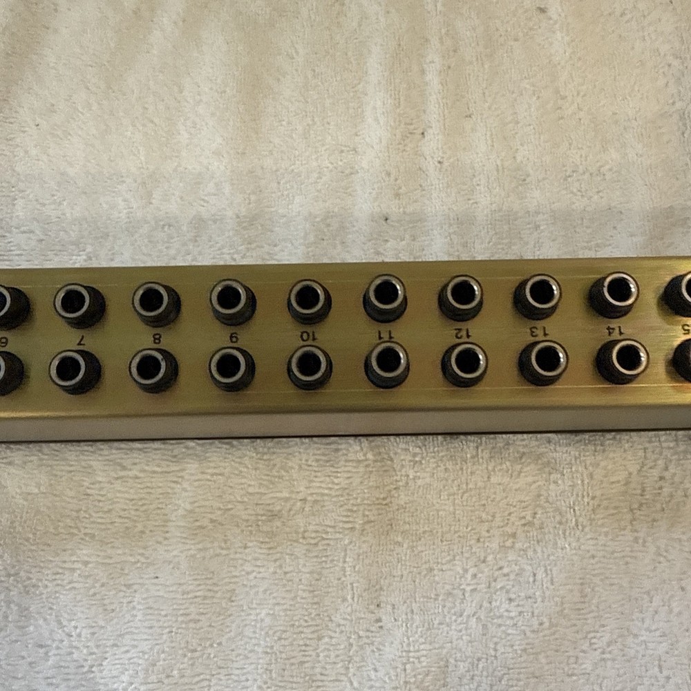 Furman PB-40 Patch Bay Signal Processing Rack Mount