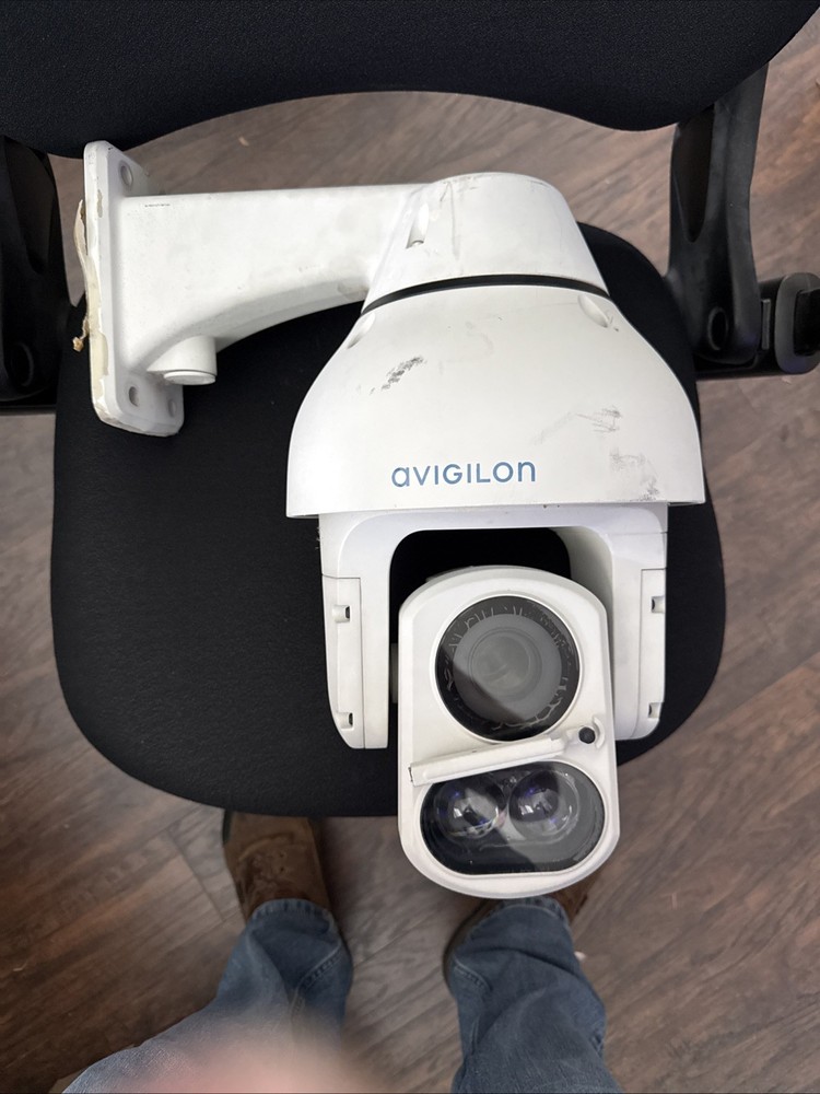 Avigilon PTZ camera 1.0C-H4IRPTZ-DP45-WP