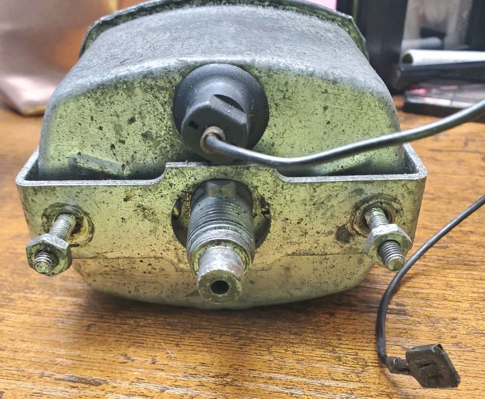 Early 70s Vintage Arctic Cat speedometer
