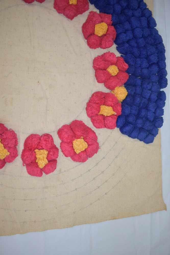Vintage Punch Needle Pattern Round Circle Flower Pattern Unfinished
