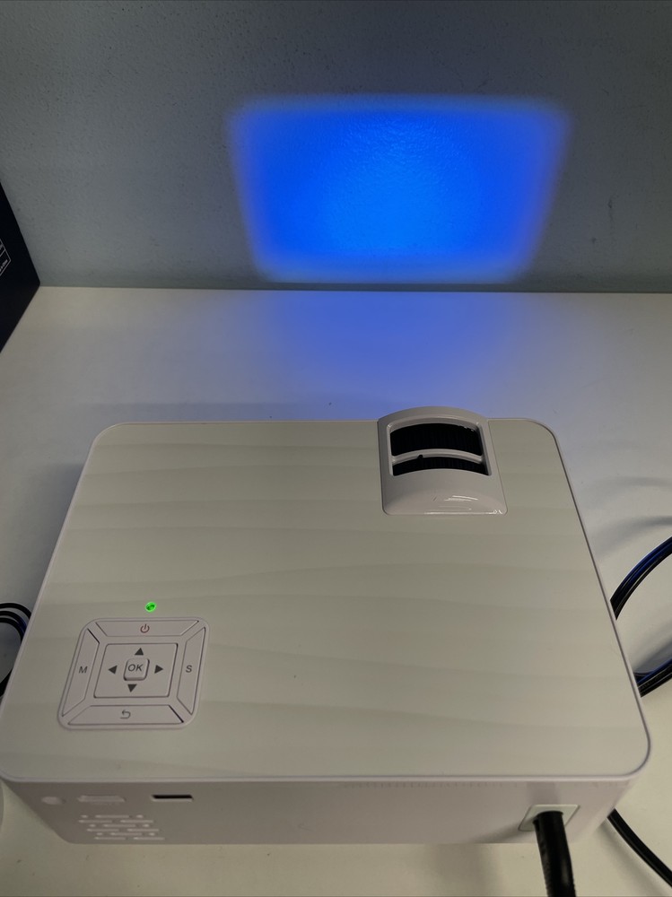 TOPVISION Projector 7500L Portable Mini Projector Return/ Projector only Works G