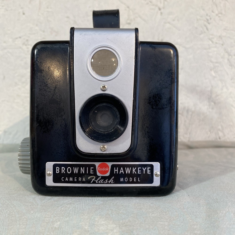 Brownie Hawkeye Camera Kodak Flash Model Black Untested.