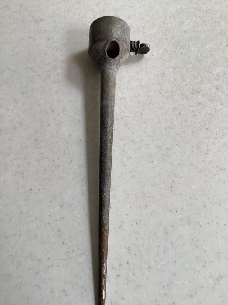 Clansman Ground Spike