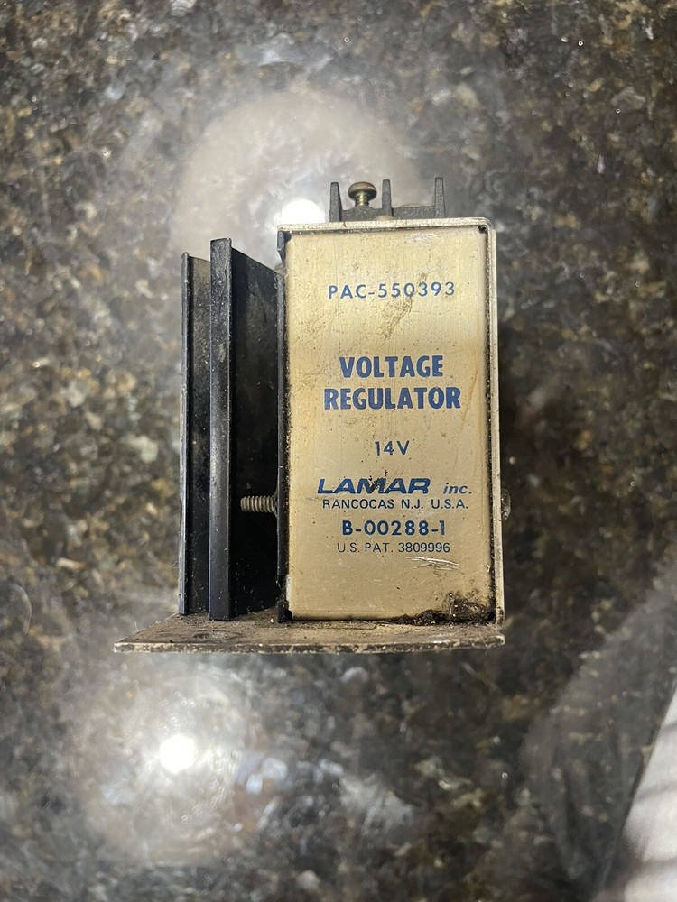 Lamar Voltage Regulator 14V B-00288-1