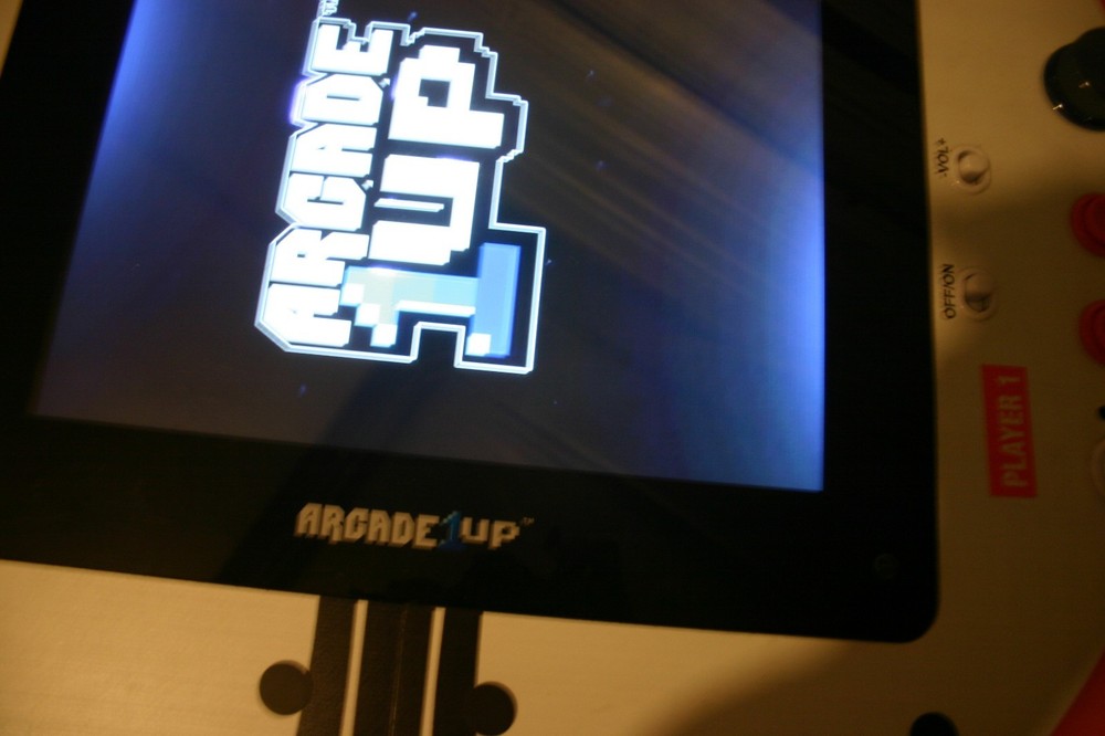 Arcade1Up Pong® 4 Player 8in1 Pub Table