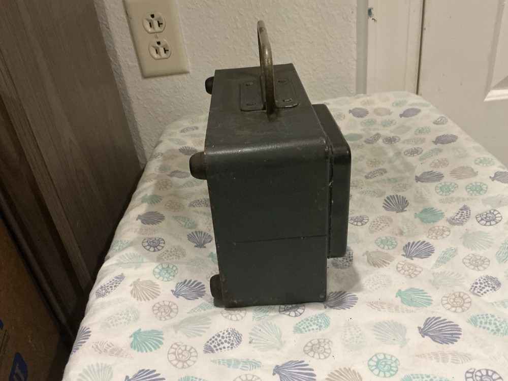 Hickok Model 435 Volt Ohm Milliammeter Tester