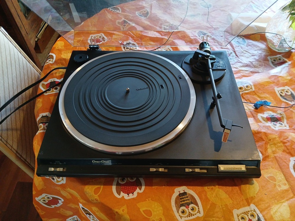 Technics Direct Drive SL-D93