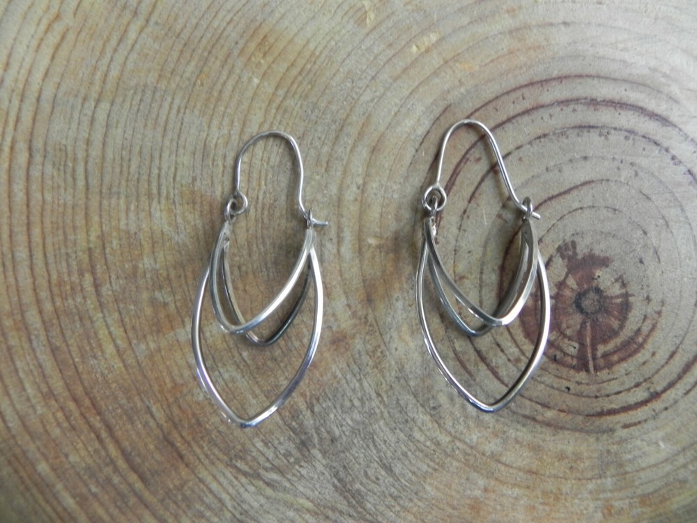 Sterling Silver LEAF Shaped Dangle Earrings
