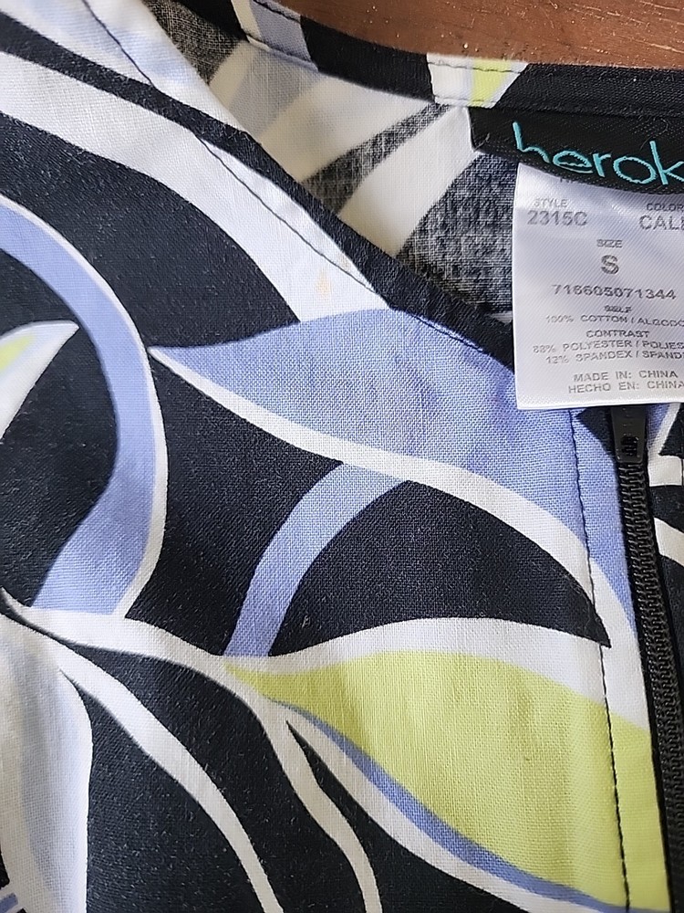 Cherokee Scrubs Zip Front Jacket Lavender, Black and Yellow Small