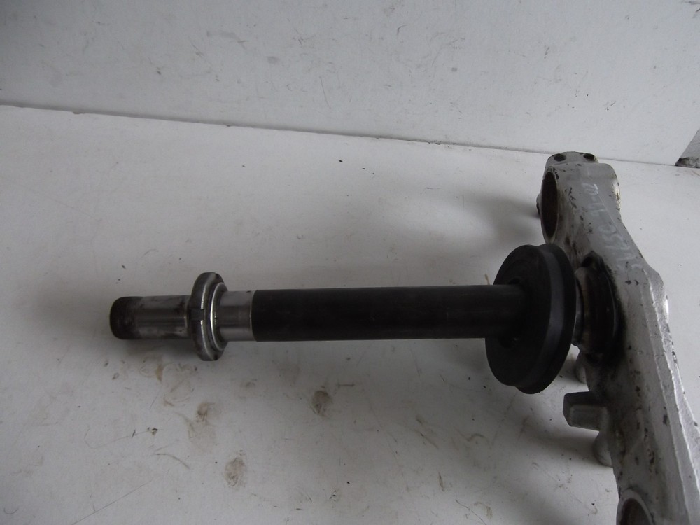 SUZUKI SV650 BOTTOM YOKE