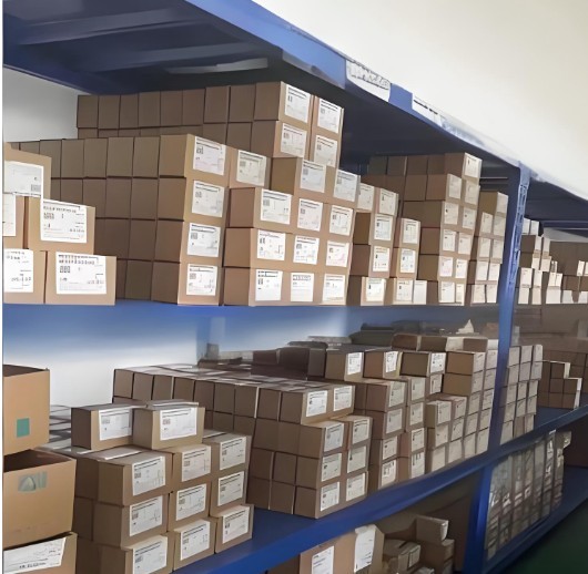 2PCS NEW MC6802P MC6802 Encapsulation: DIP-40, Microprocessor Wit #pq