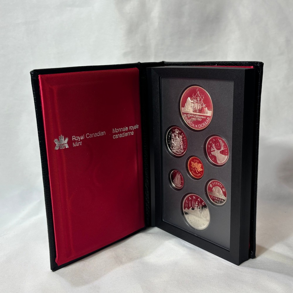 1987 Royal Canadian Mint Set Double Dollar