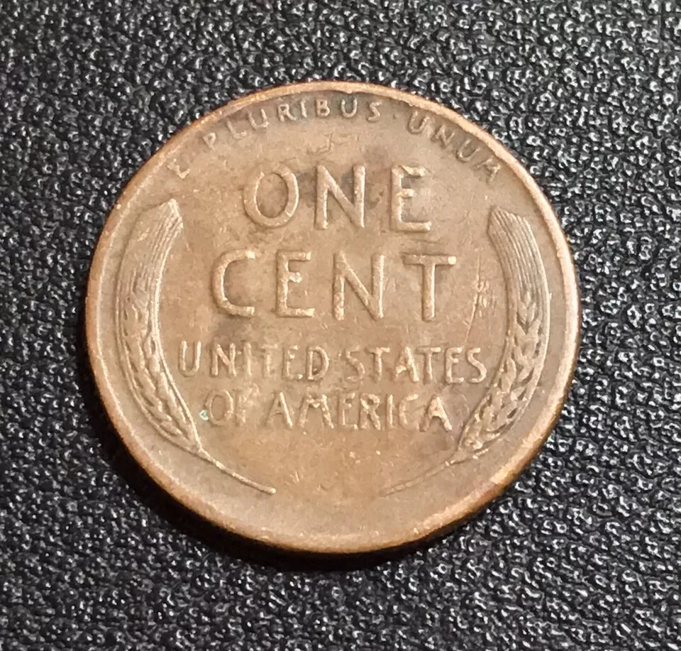 1946-S Lincoln Cent Mostly Retained Massive Lamination Defect (c005)