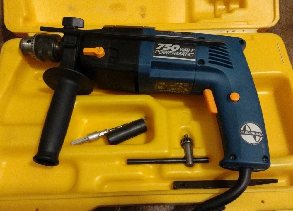 AEG Powermatic Drill 750 W - Tested