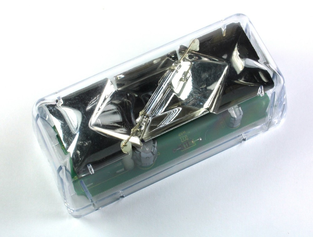 Industrial White 12vdc Xenon Repeating Alarm Strobe