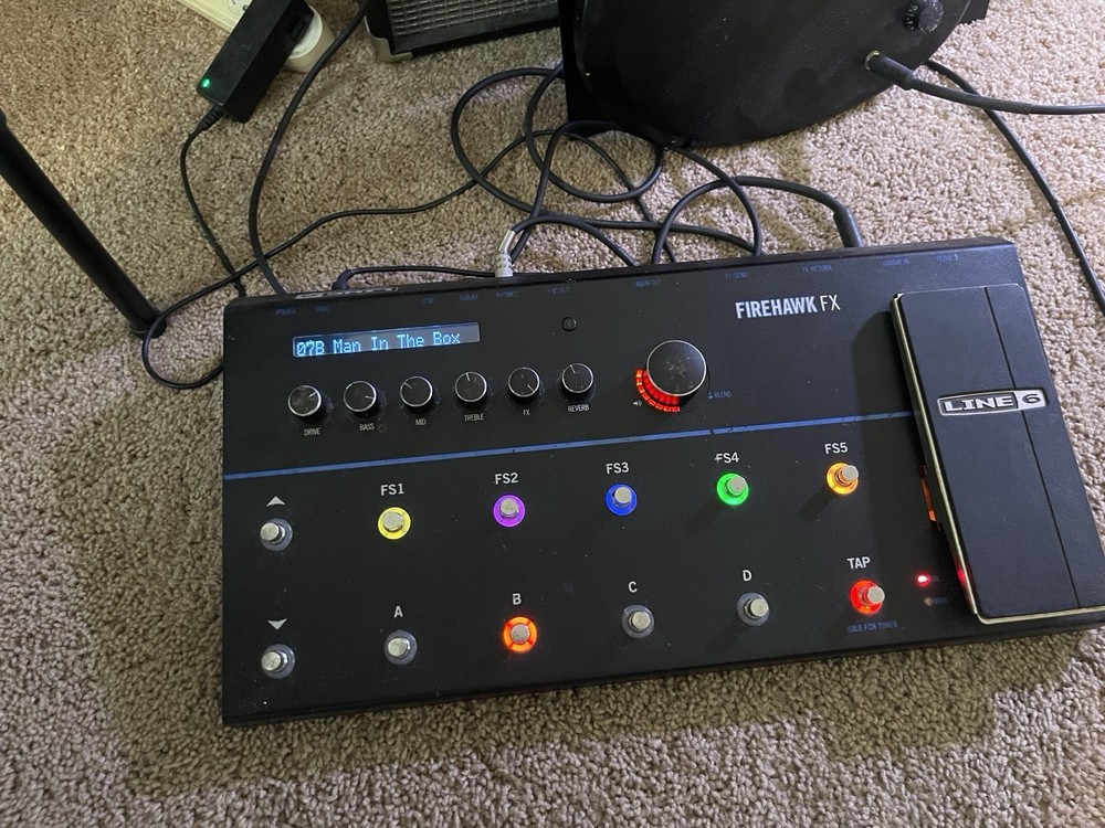 Line 6 Firehawk FX Multi-Effects Guitar Effect Pedal