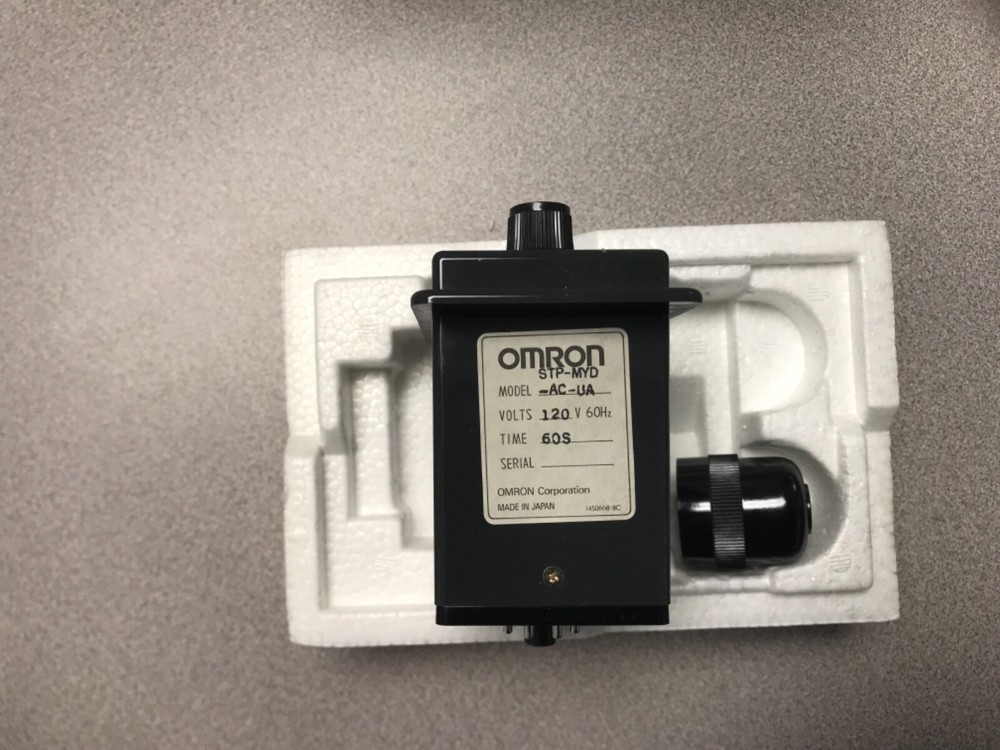 Omron STP-MYD-AC-UA Synchronous Motor Timer