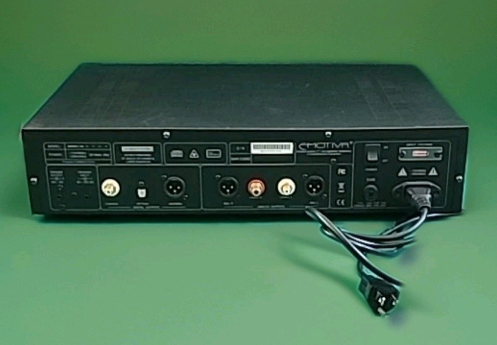 Emotiva ERC-3 Differtial Reference CD Player with Remote, Tested and Works