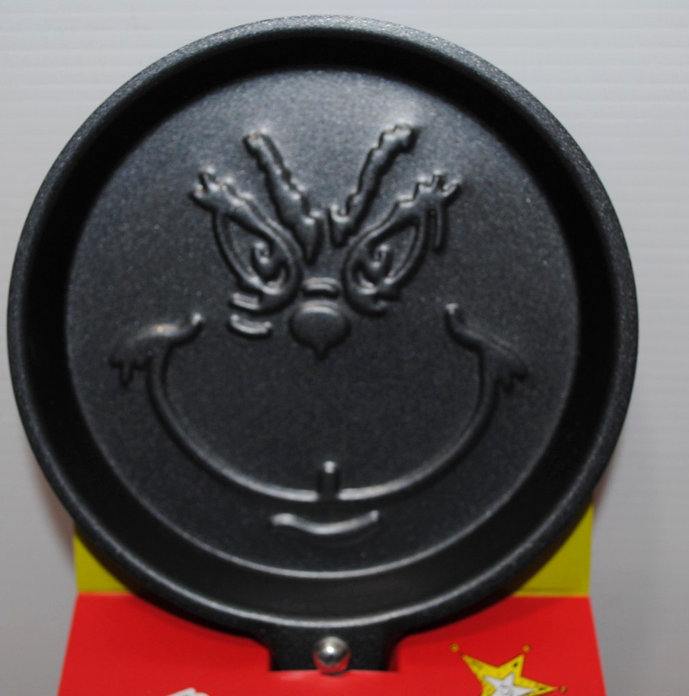 grinch pancake pan and mix
