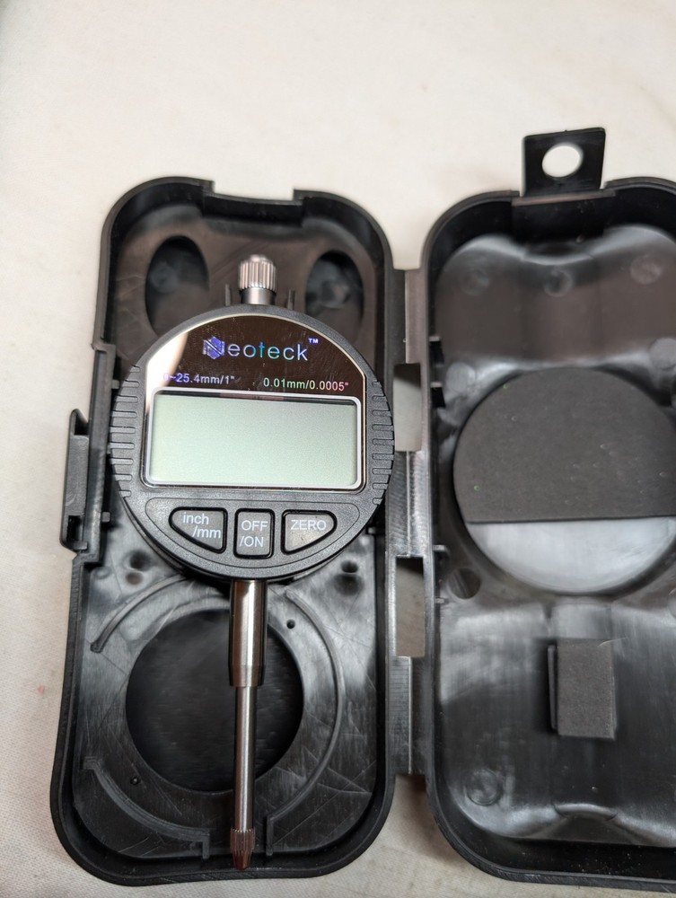 Neoteck Electronic Digital Indicator Model NTK021 with Multiple Probes