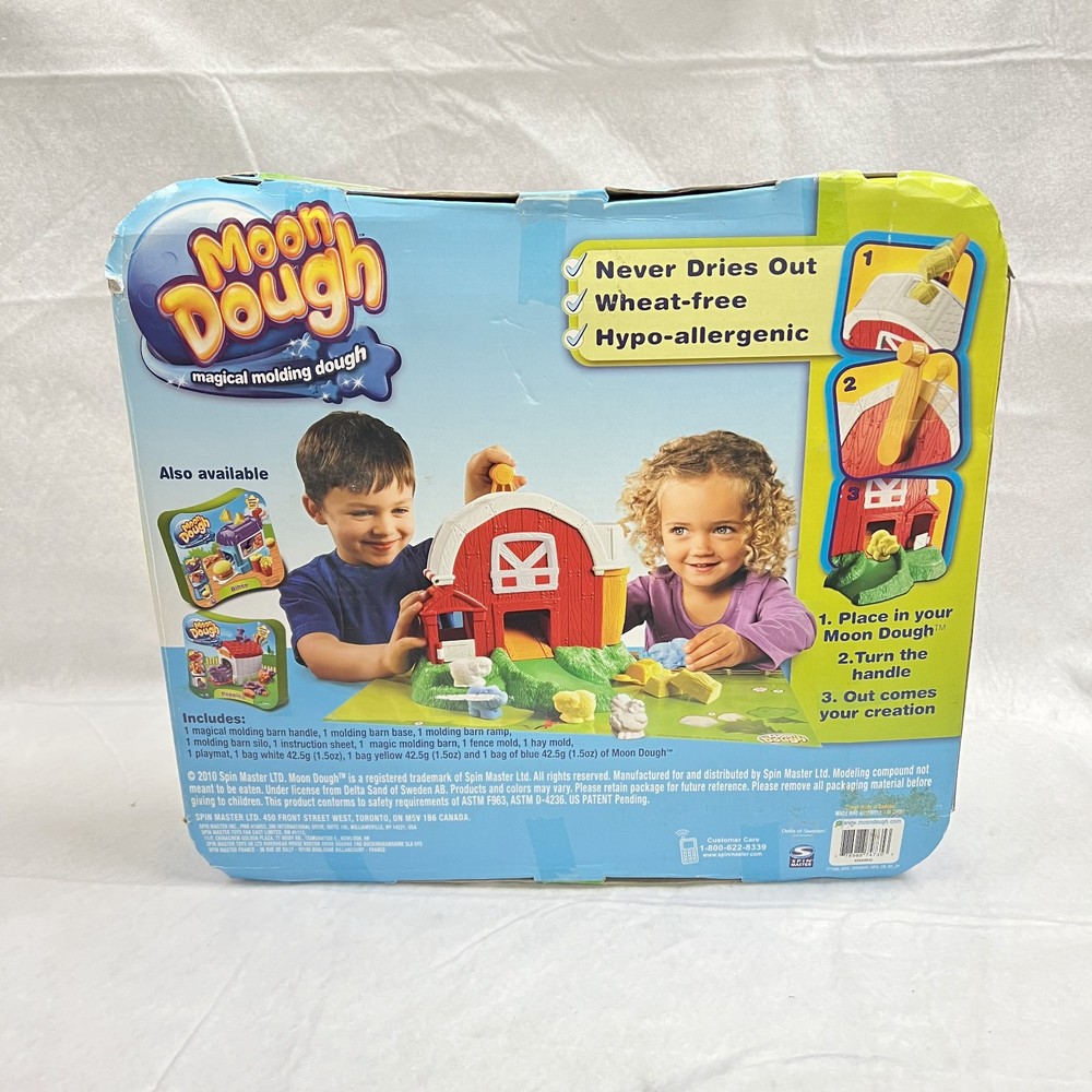 Spin Master Moon Dough Barn