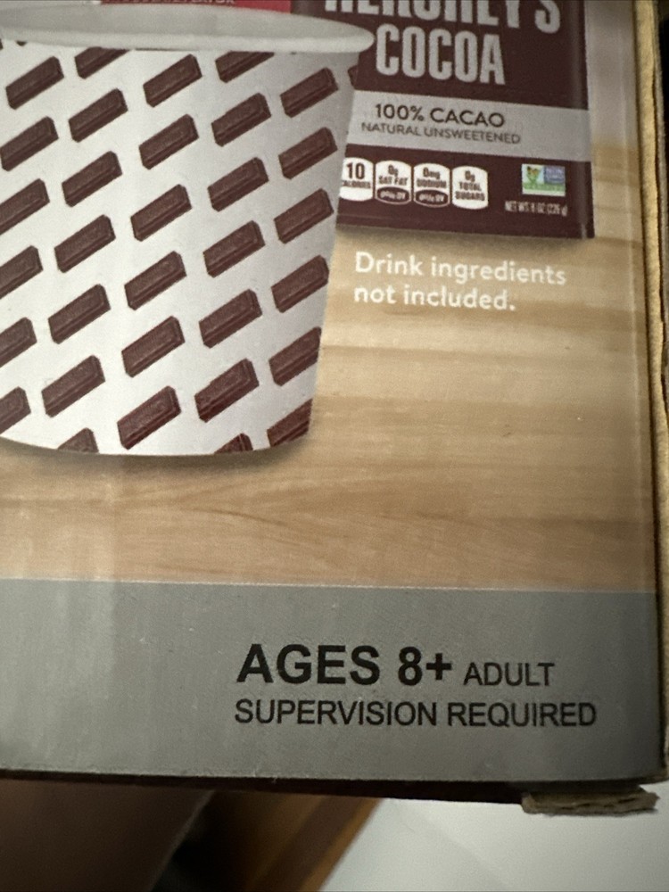 Hershey's Chocolate Drink Maker w/ Cups White New