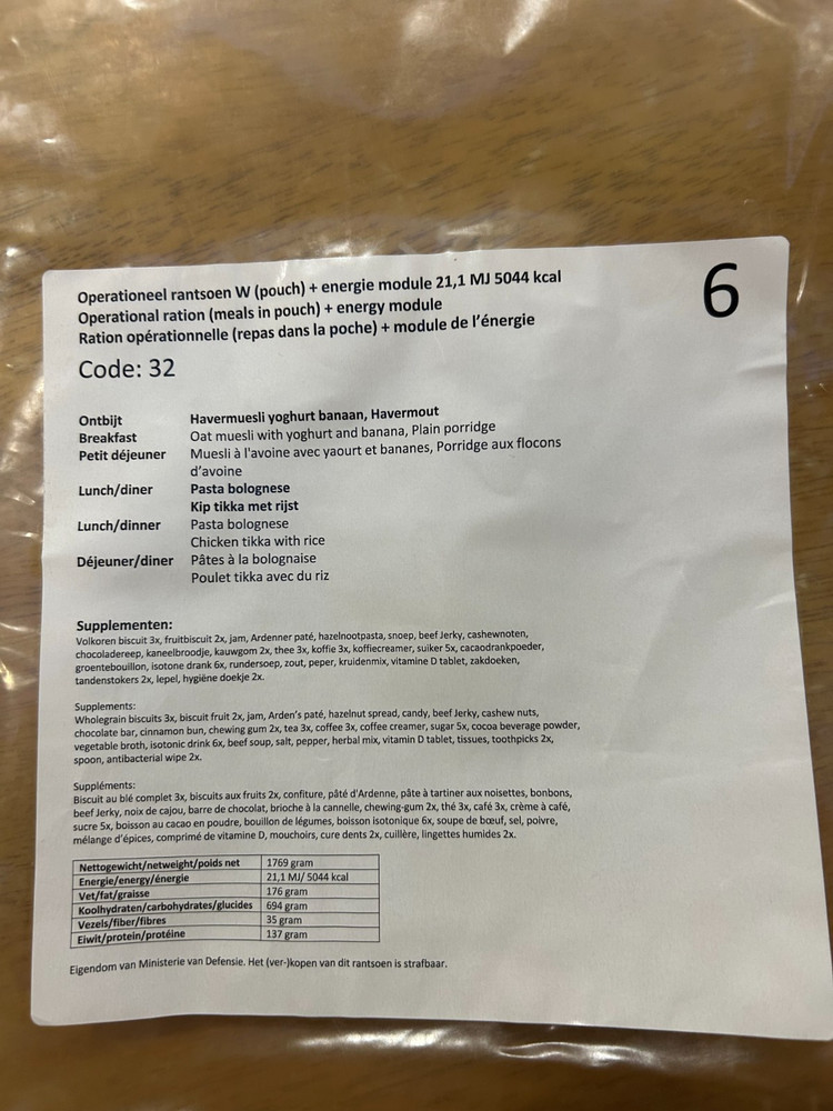 Dutch Operational Ration Code: 32 Menu #6 MRE