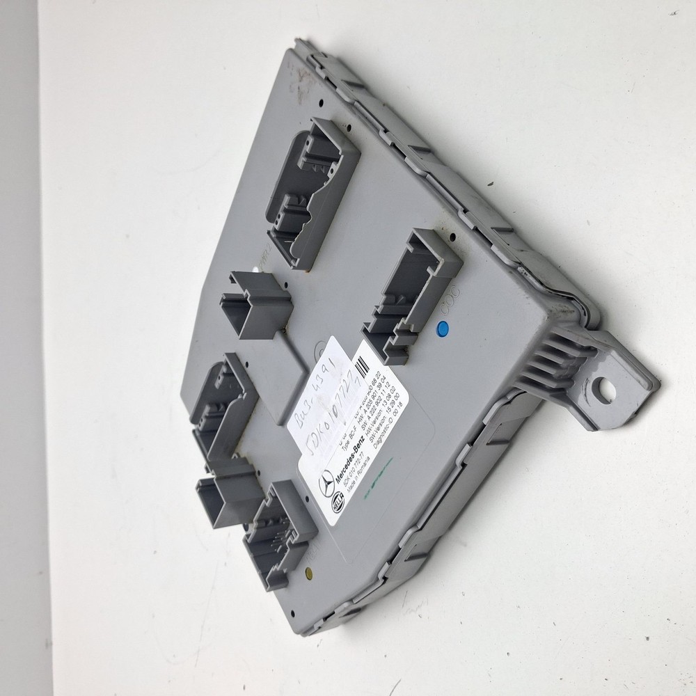 Mercedes Electronic Module 5DK01077277